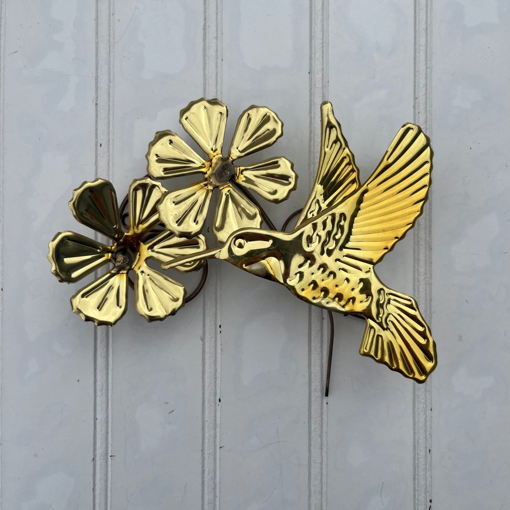 Vintage Gold Metal Hummingbird and Flowers Wall Art Decor Brass Tone